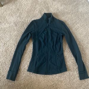 Size 4 from Lululemen athletica